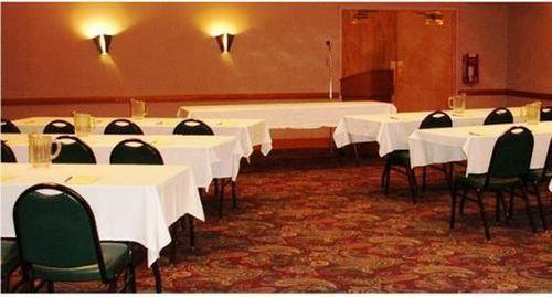 The Atrium Hotel And Conference Center Springdale Facilities photo